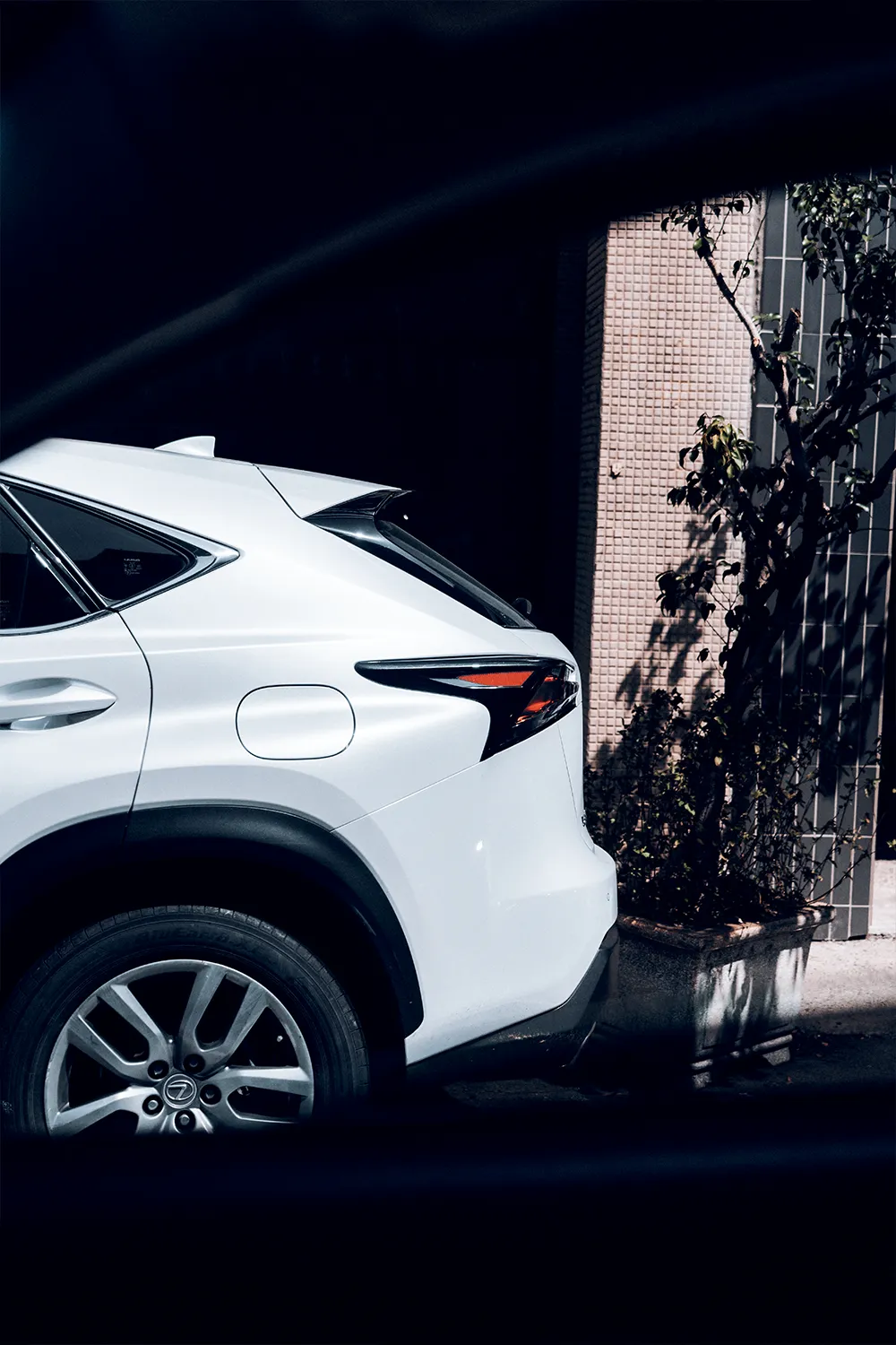 Lexus RX 500h 車尾一景
