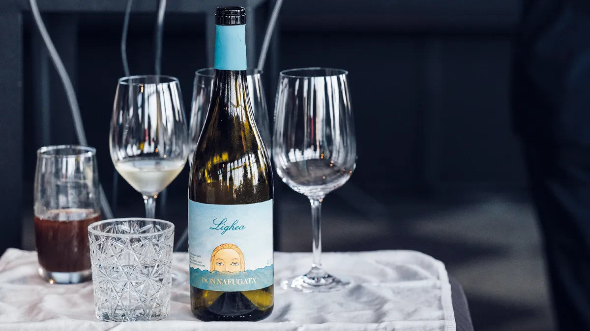 多娜佳塔酒莊的「利格亞澤比波」白葡萄酒（Lighea Zibibbo）