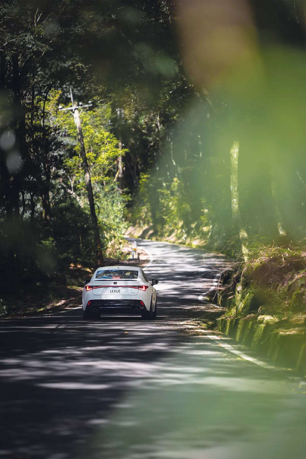 IS 300h行駛於大雪山林道