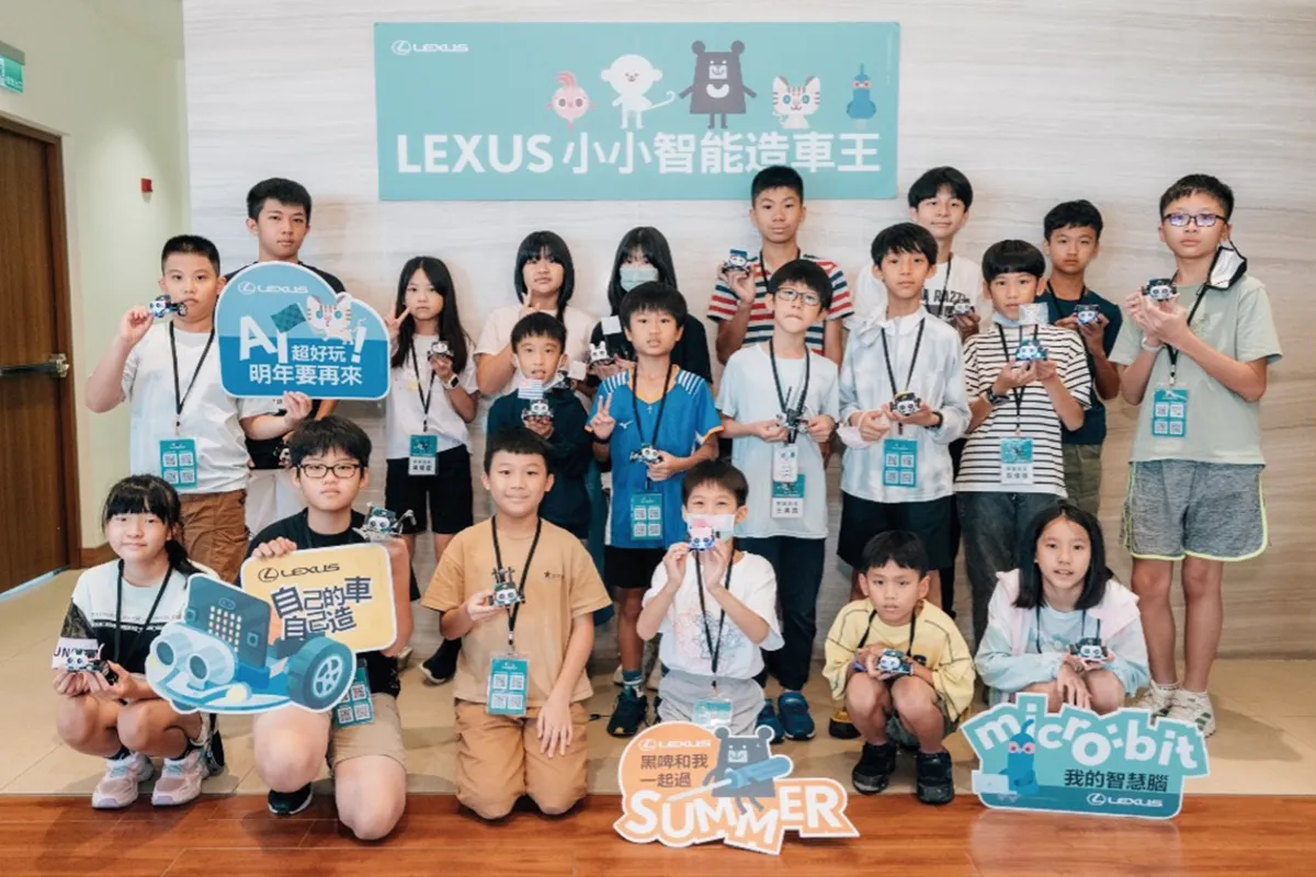 學員在課程中全程親手操作