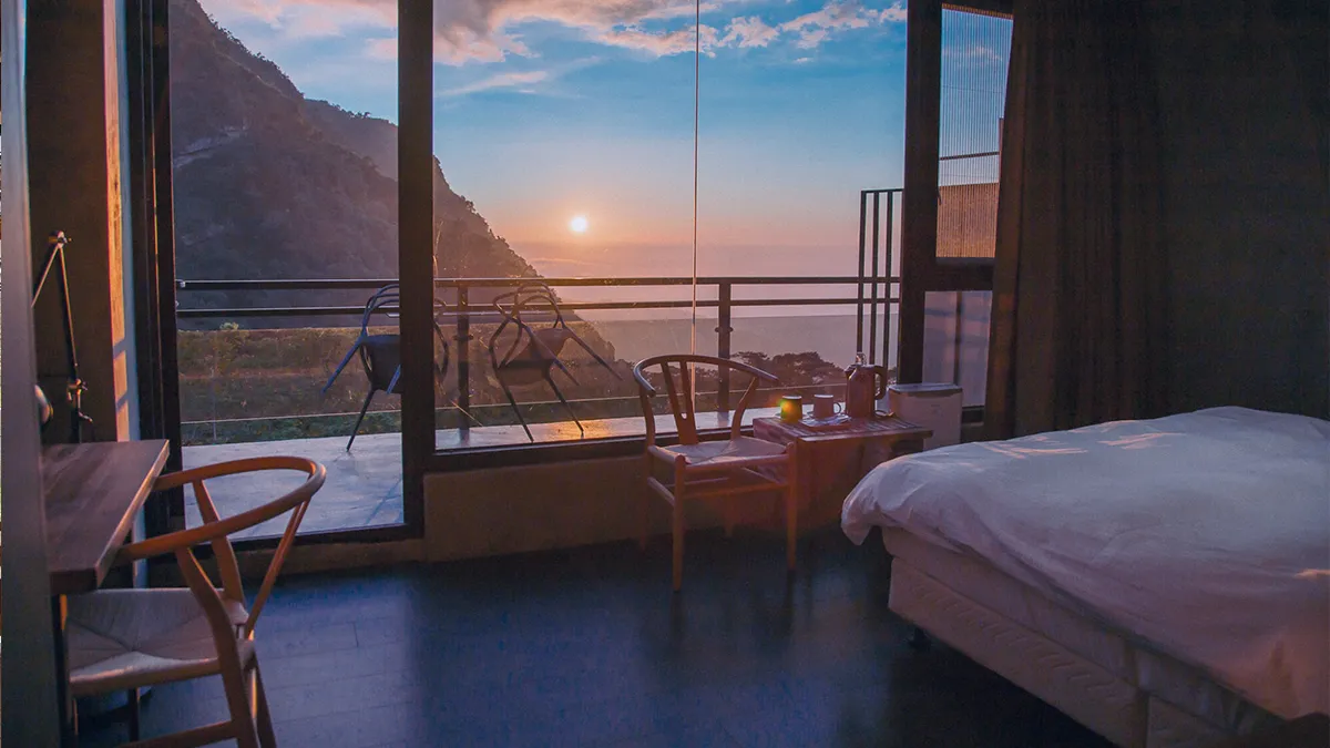 擁有夕照與星空等阿里山自然絕景