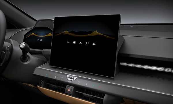 14吋中控螢幕＋Hidden Switch・直覺操作