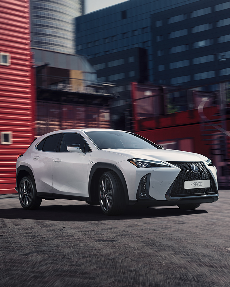 LEXUS UX